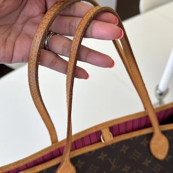 LV Monogram Neverfull - Picture 4 of 16